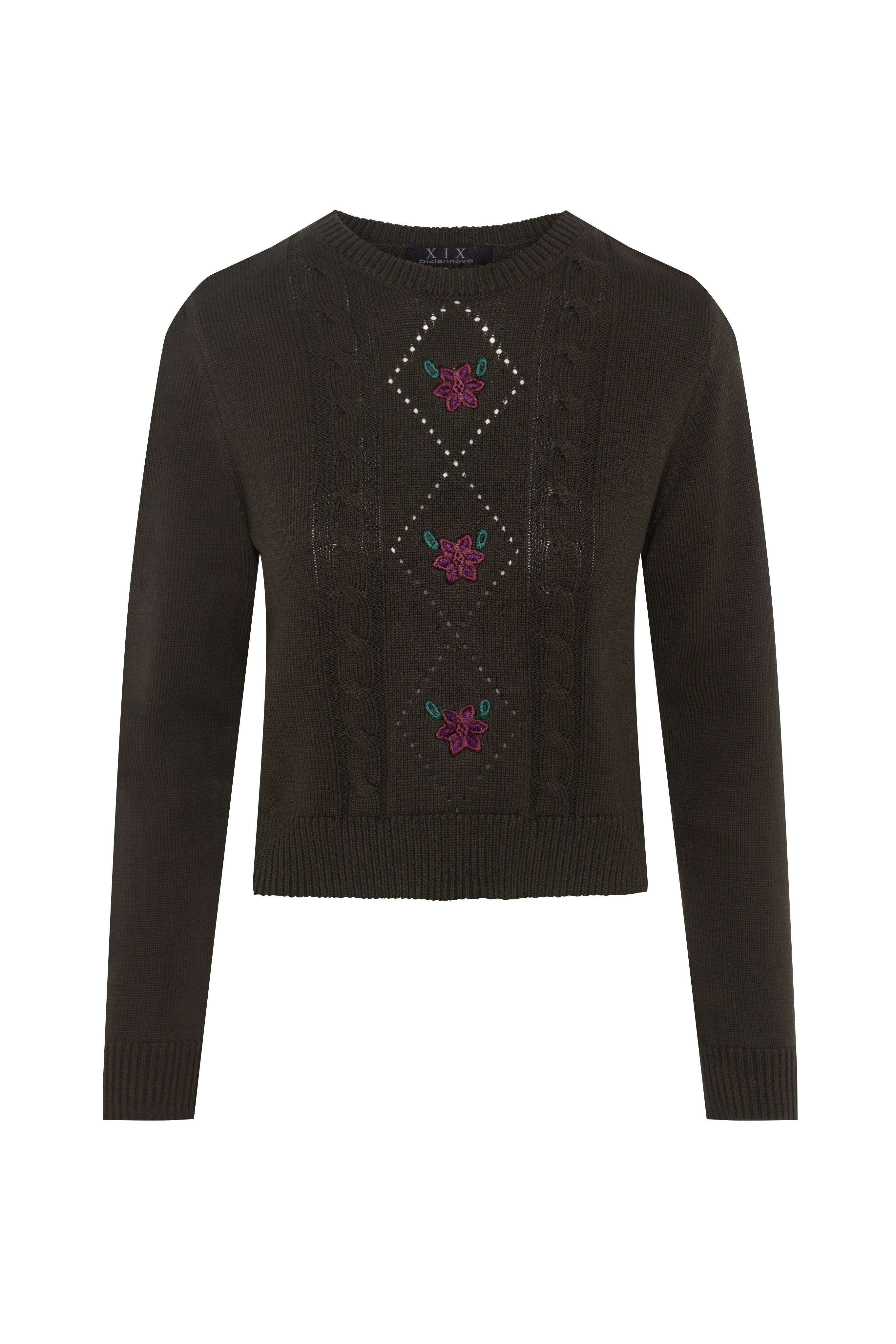 Cable Knit With Embroidery